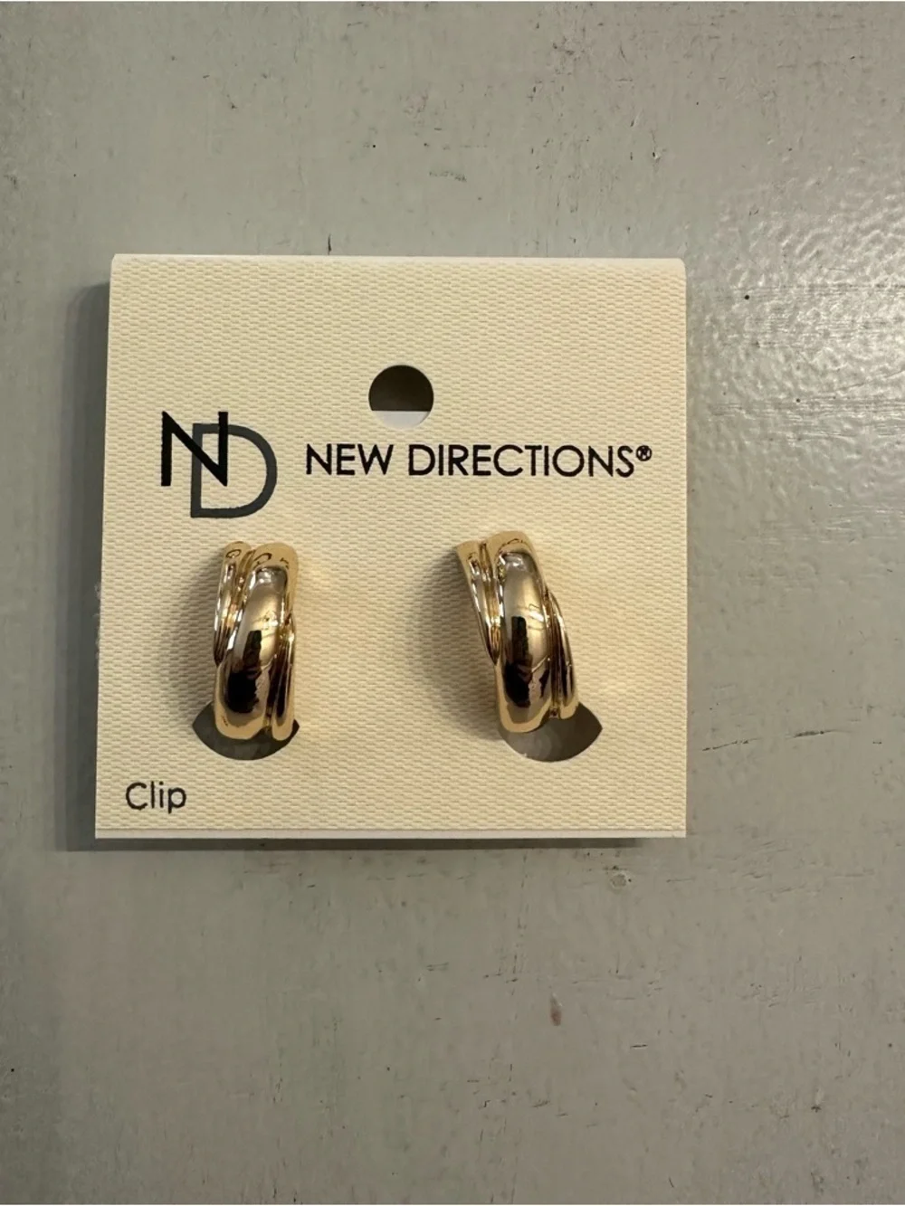 New Directions Women's Gold Textured Small Hoop Clip-On Earrings NWT